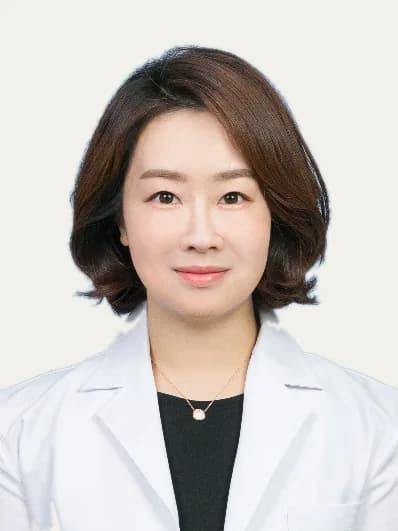 Dr. Hong Soon-be